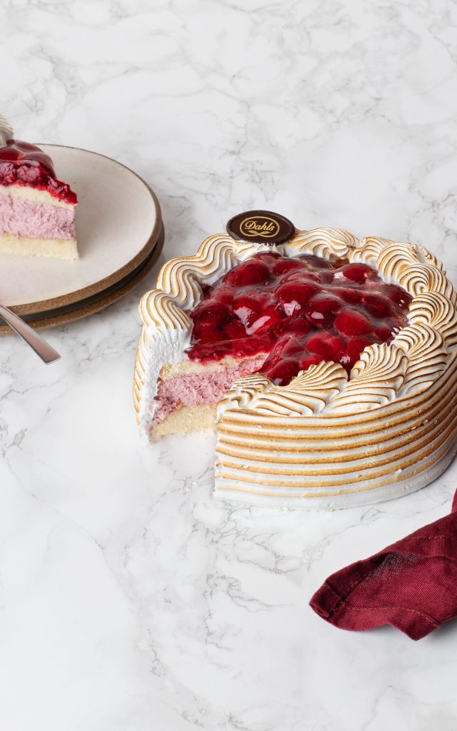 Tårta med italiensk hallonmaräng | Dahls Bageri
