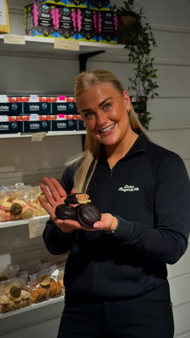 ✨VECKANS ERBJUDANDE V.46✨
Populära chokladbiskvien 2-pack är på DUNDER pris. 🫣
Nu 40:- /2-pack
( Ord.pris 60:- )